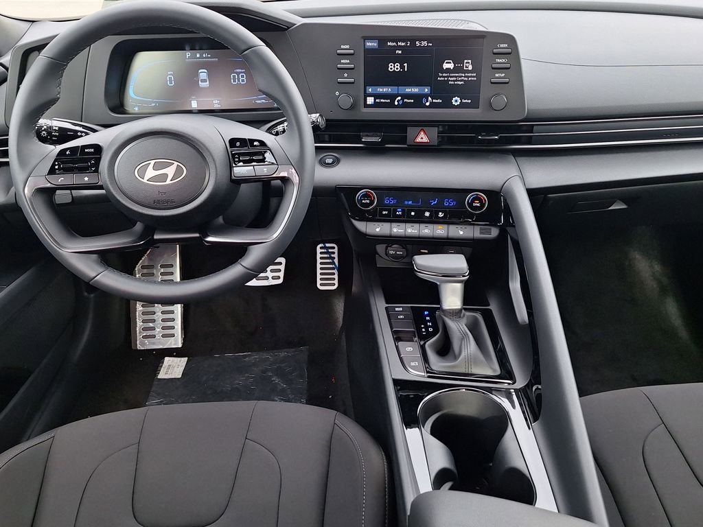 New 2026 Hyundai Elantra SEL Sport image 15