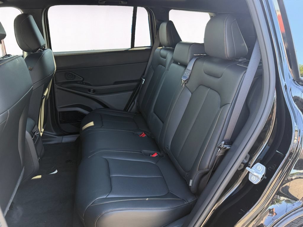 New 2026 Jeep Cherokee Overland AWD/4WD image 13
