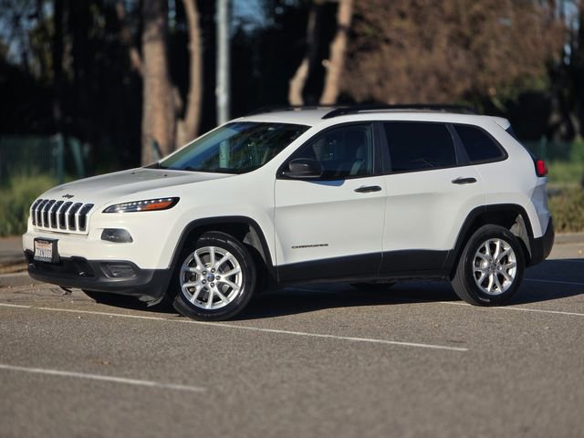 Used 2016 Jeep Cherokee Sport image 15