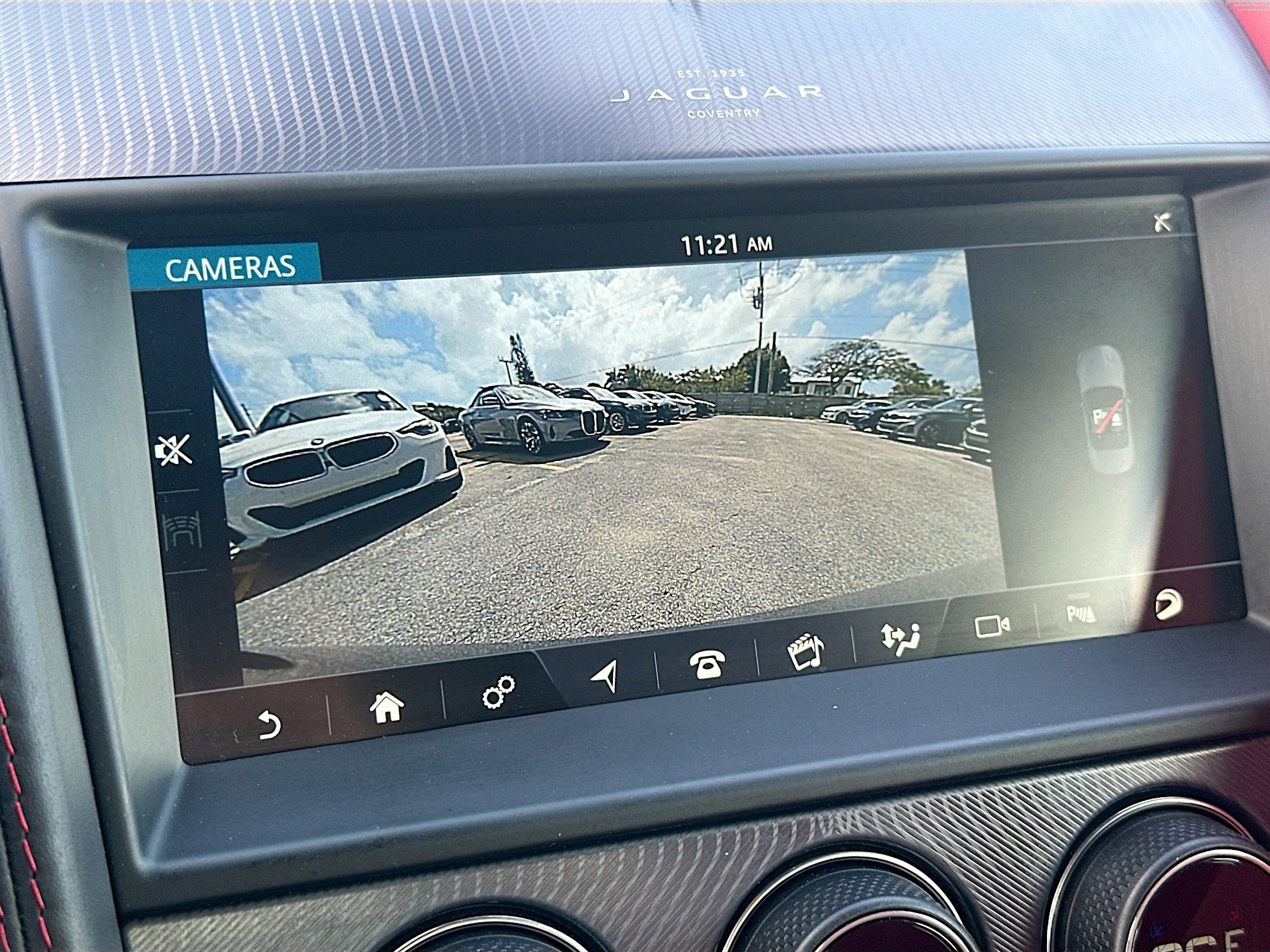 Used 2022 Jaguar F-TYPE Convertible image 15