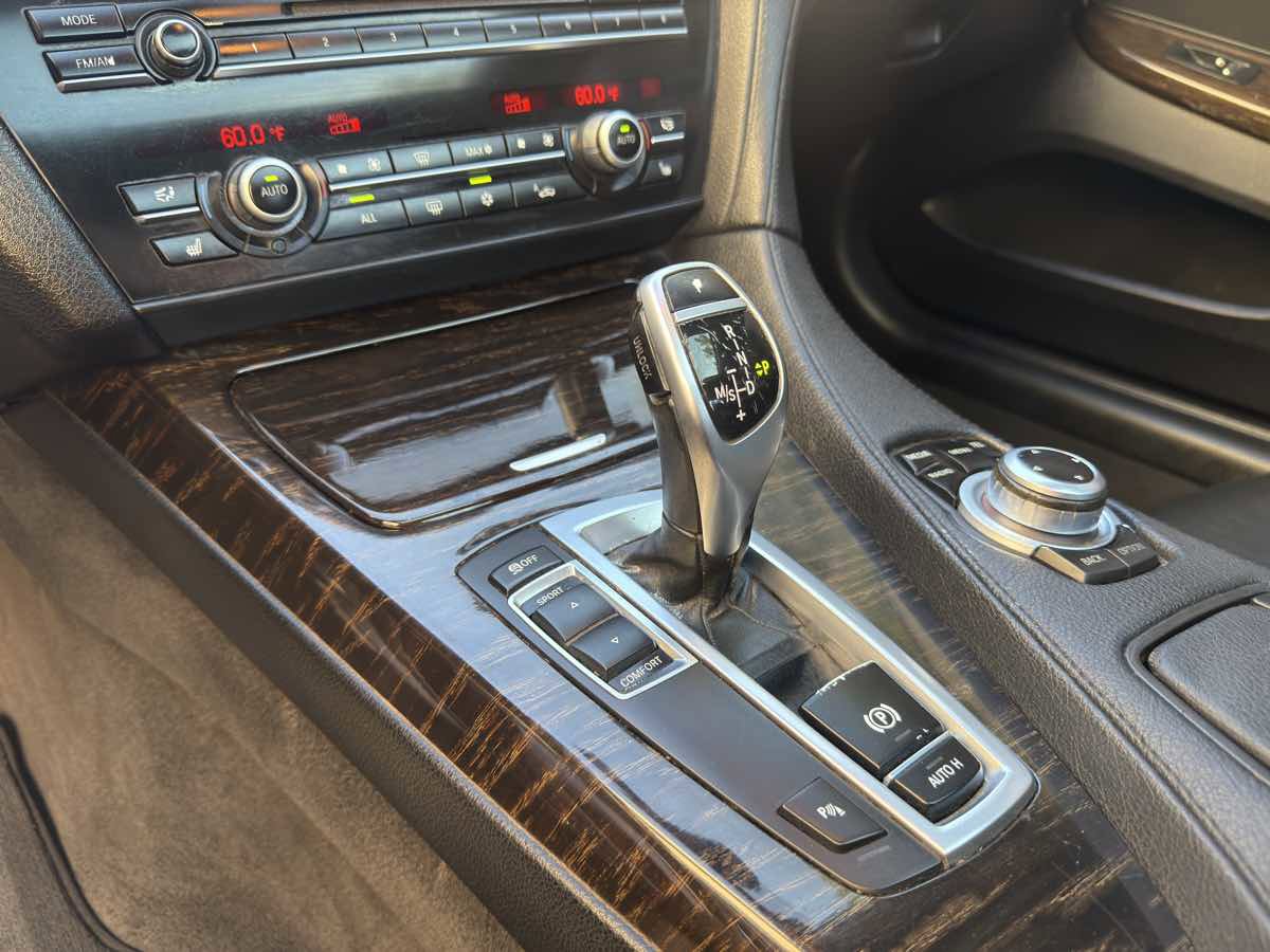 Used 2013 BMW 640i Coupe image 32