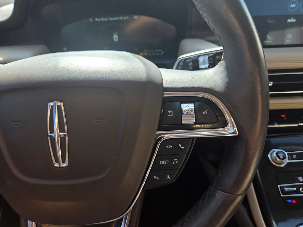 Used 2022 Lincoln Nautilus Reserve w/ Luxury Package FWD image 19