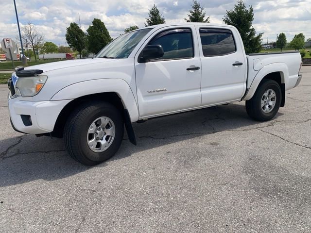 Used 2013 Toyota Tacoma 4x4 Double Cab w/ SR5 Pkg image 5