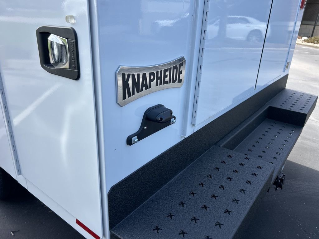 New 2026 Ford E-350 and Econoline 350 Super Duty w/ Power Equipment Group image 8