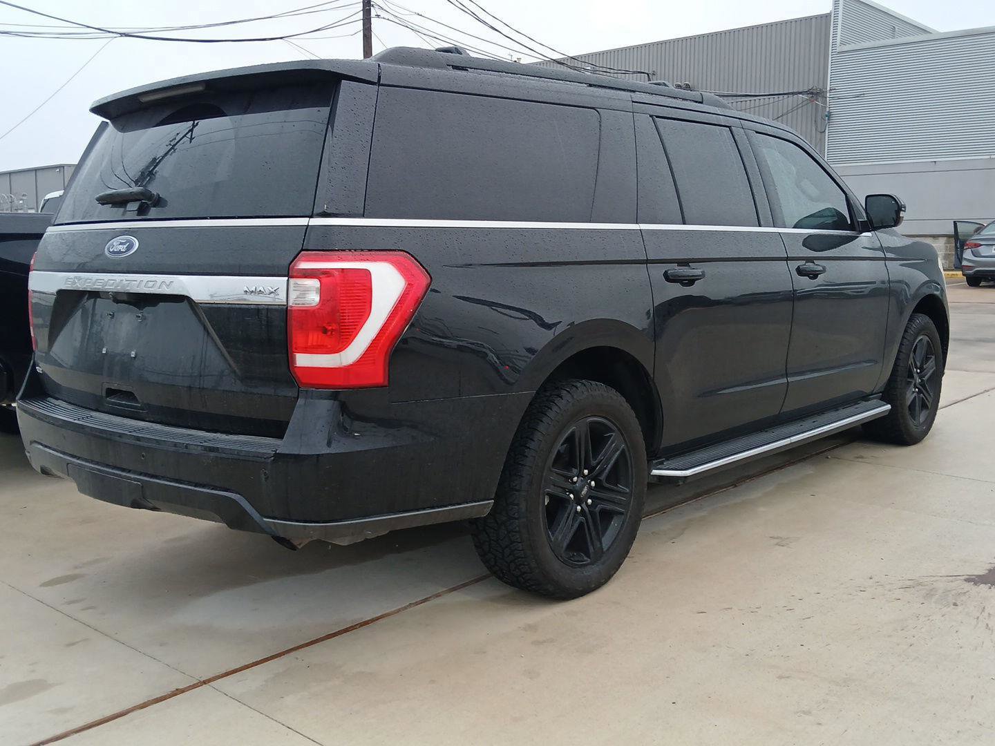 Used 2020 Ford Expedition Max XLT w/ Equipment Group 202A image 7