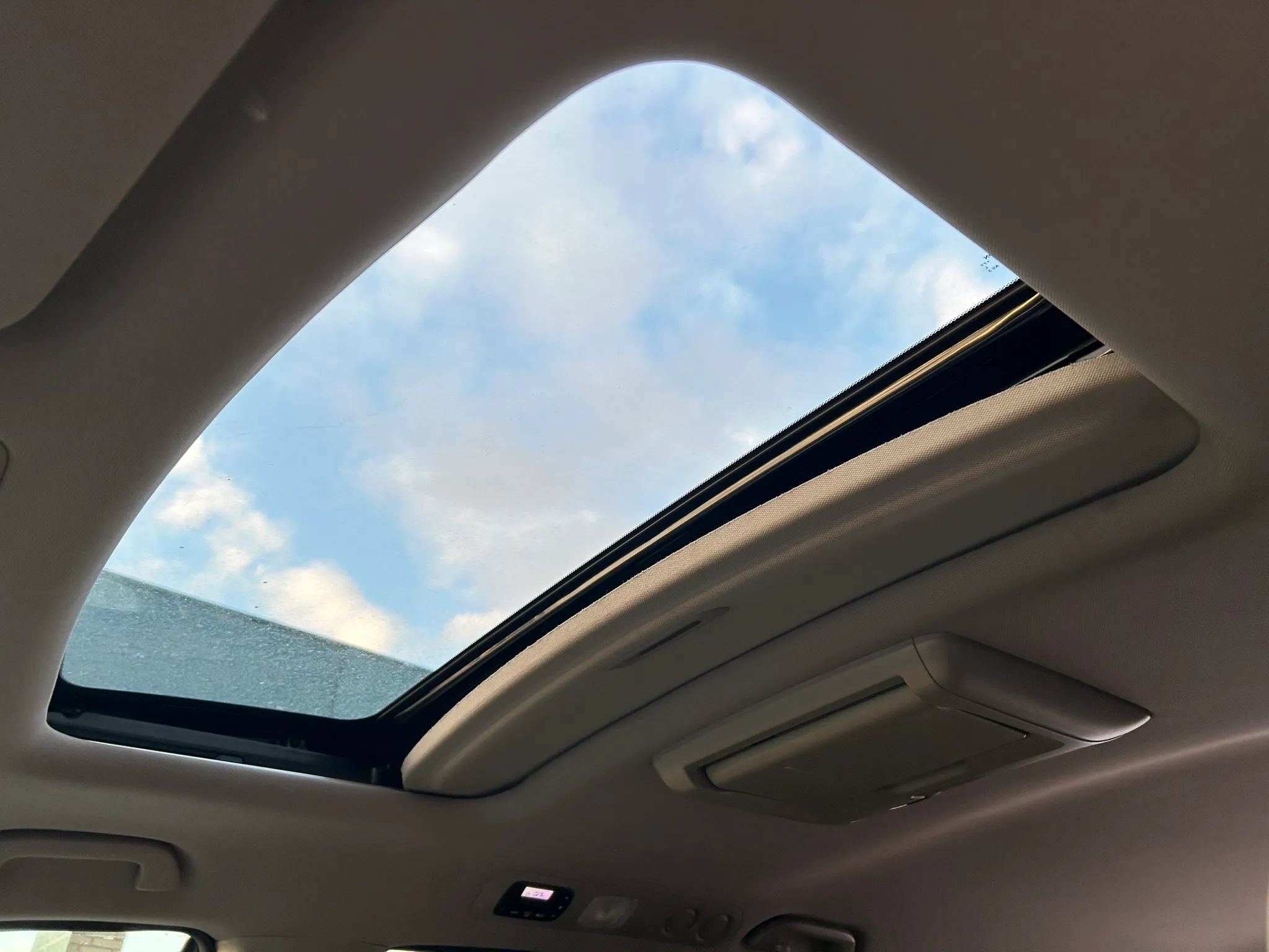 Used 2017 Honda Odyssey EX-L image 22