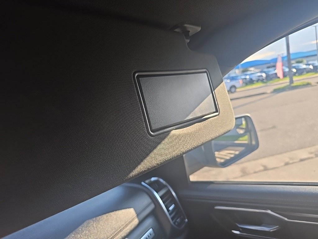 Used 2025 RAM 1500 Laramie image 44