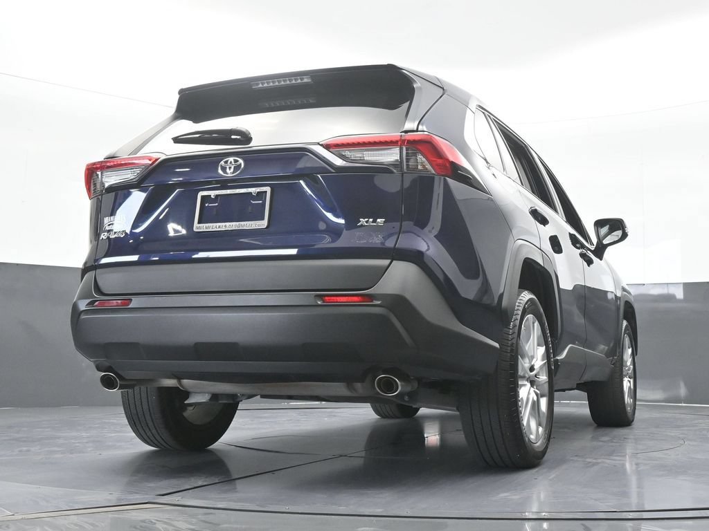 Used 2025 Toyota RAV4 XLE Premium FWD image 61