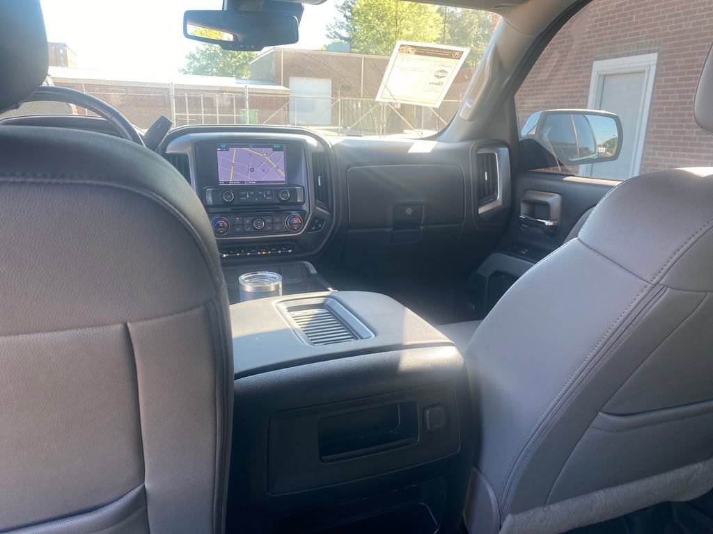 Used 2018 Chevrolet Silverado 1500 LTZ Z71 w/ Centennial Edition image 34