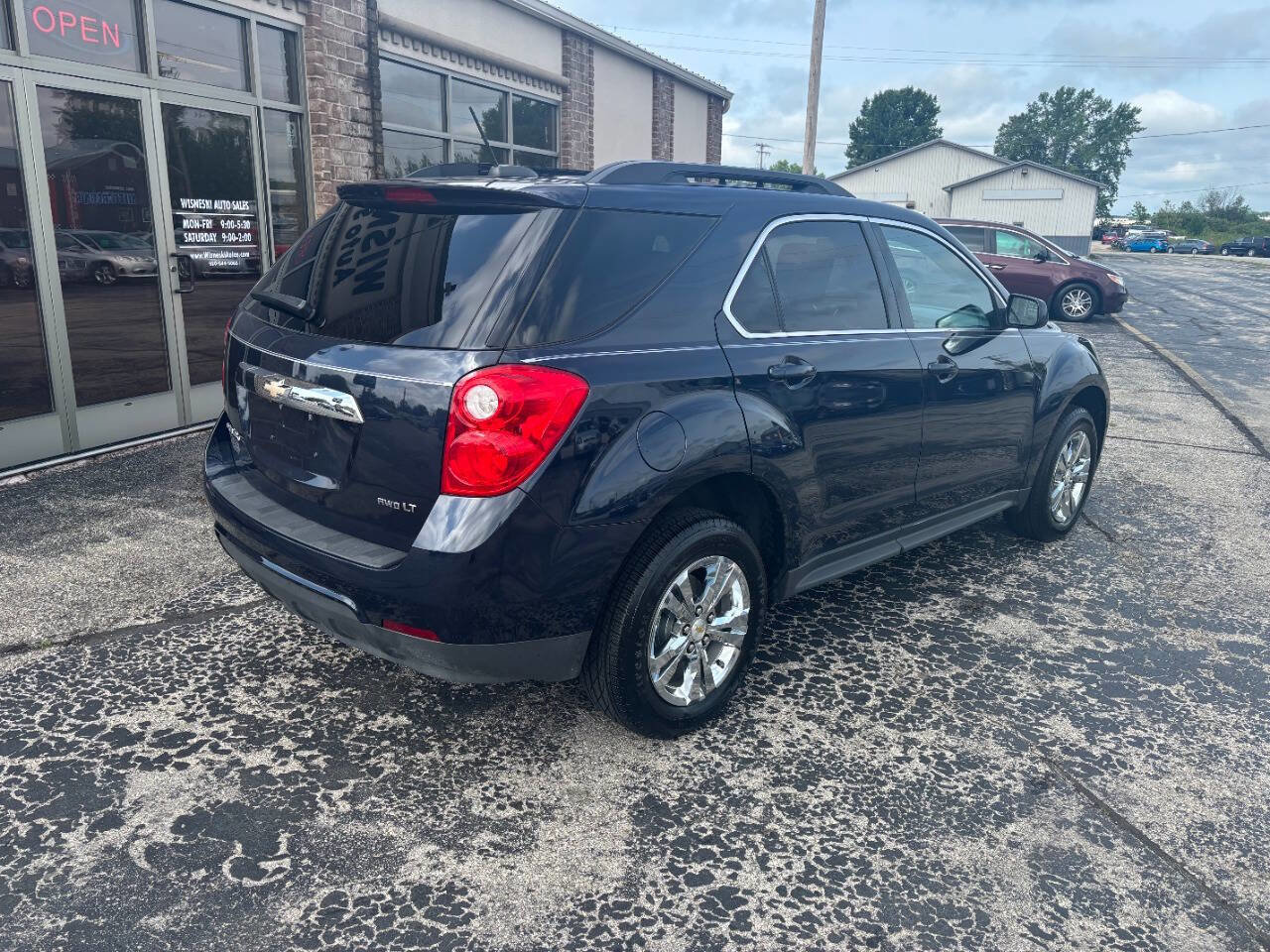 Used 2015 Chevrolet Equinox LT image 3