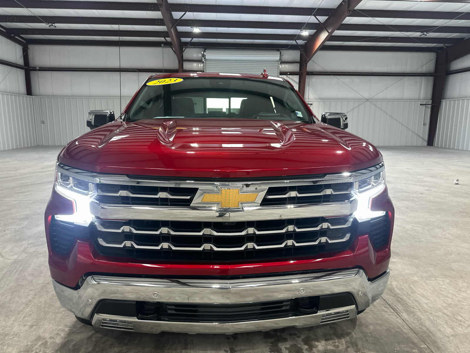 Used 2023 Chevrolet Silverado 1500 LTZ w/ Technology Package AWD/4WD image 8