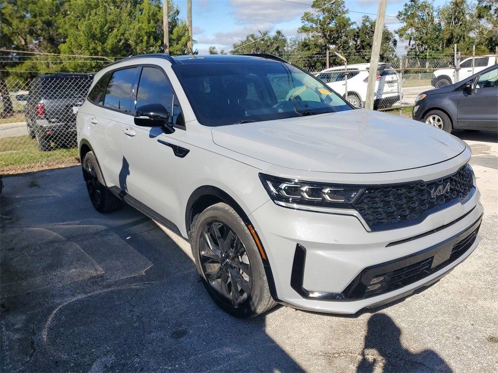 Used 2023 Kia Sorento SX