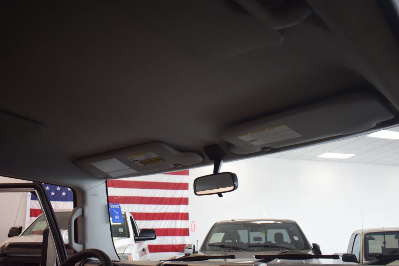 Used 2008 Toyota FJ Cruiser 4WD image 48