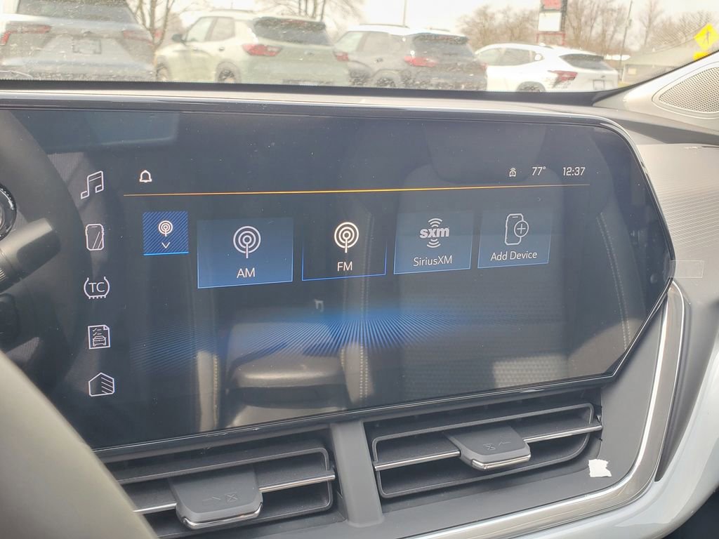New 2026 Chevrolet Trax LT image 18