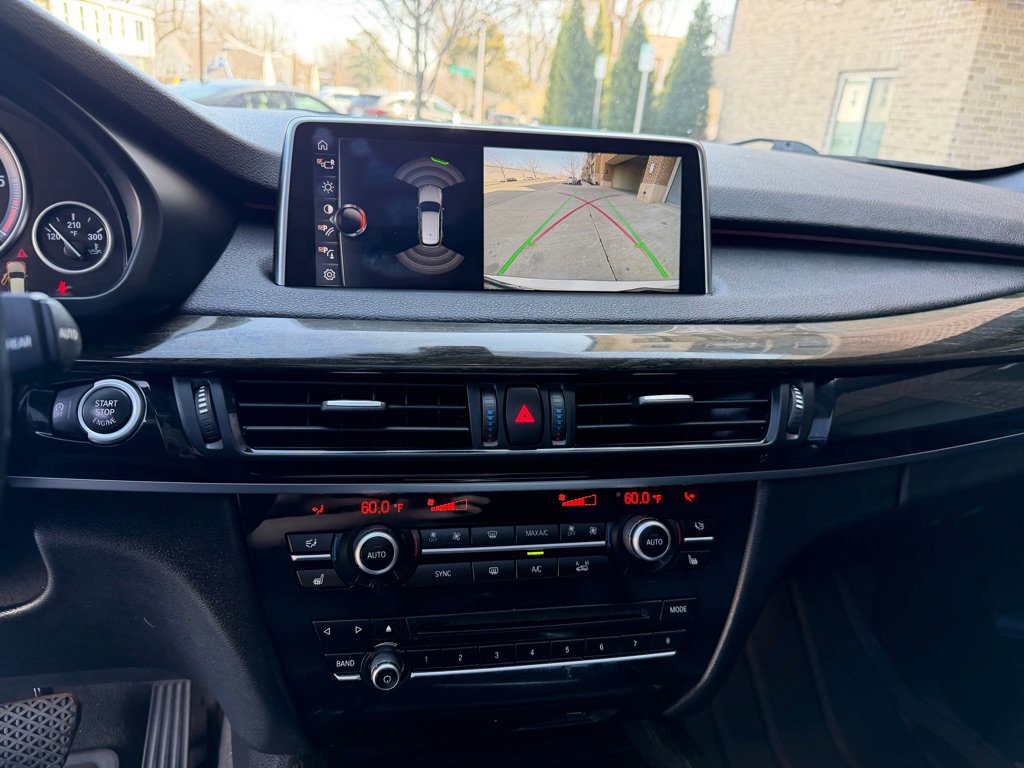 Used 2017 BMW X5 xDrive35d image 12