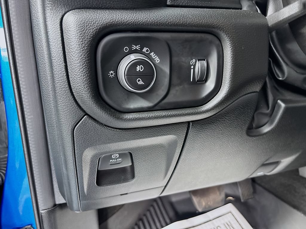 Used 2024 RAM 1500 Big Horn AWD/4WD image 10