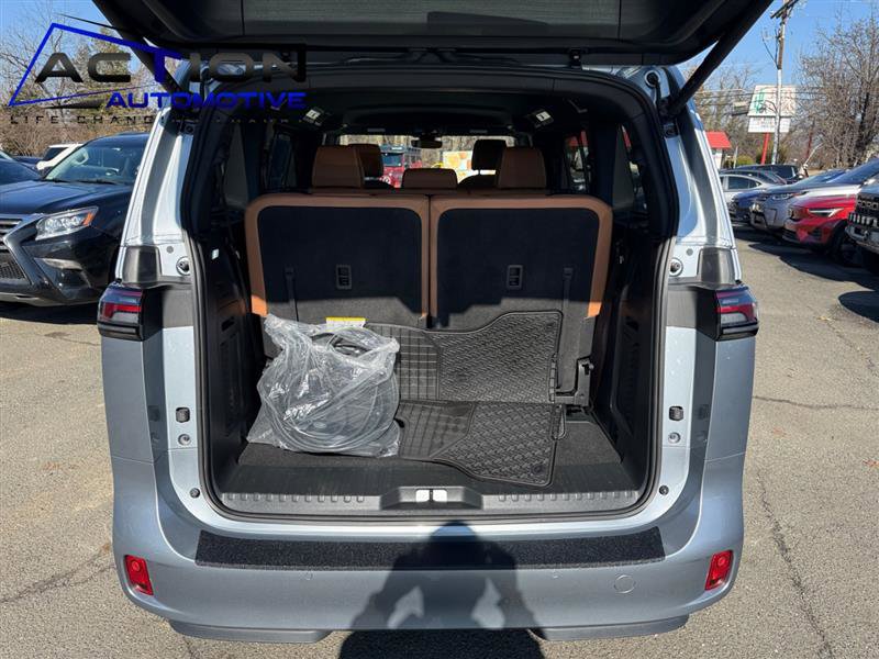 Used 2025 Volkswagen ID. Buzz Pro S image 18