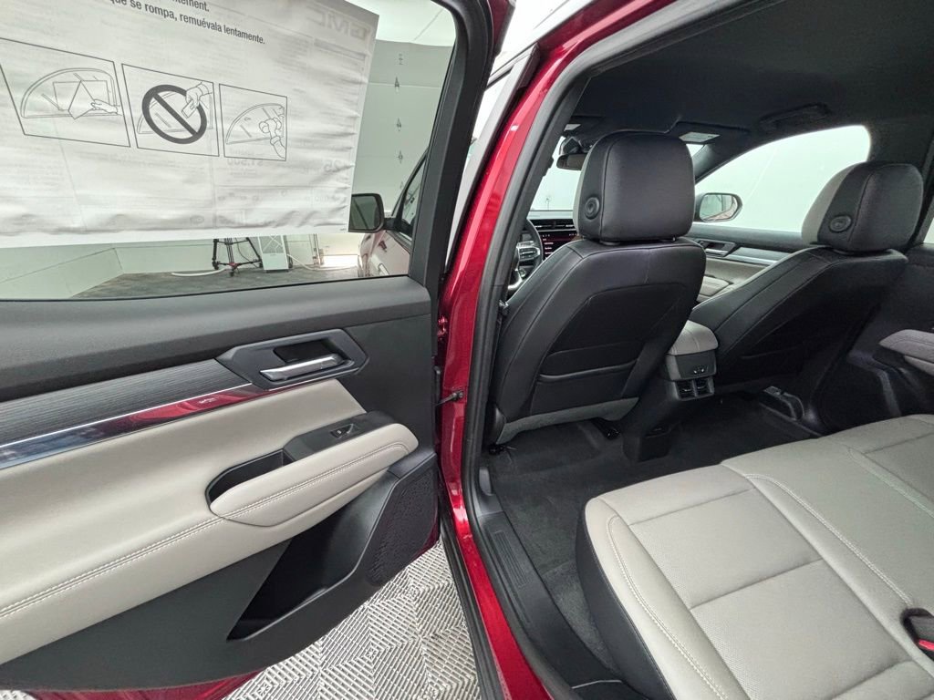 New 2026 GMC Terrain Elevation w/ Elevation Premium Package image 37