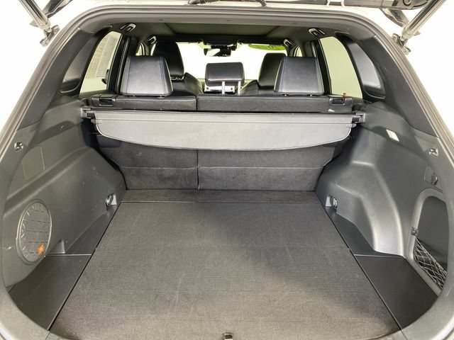Used 2022 Toyota RAV4 XSE AWD/4WD image 6