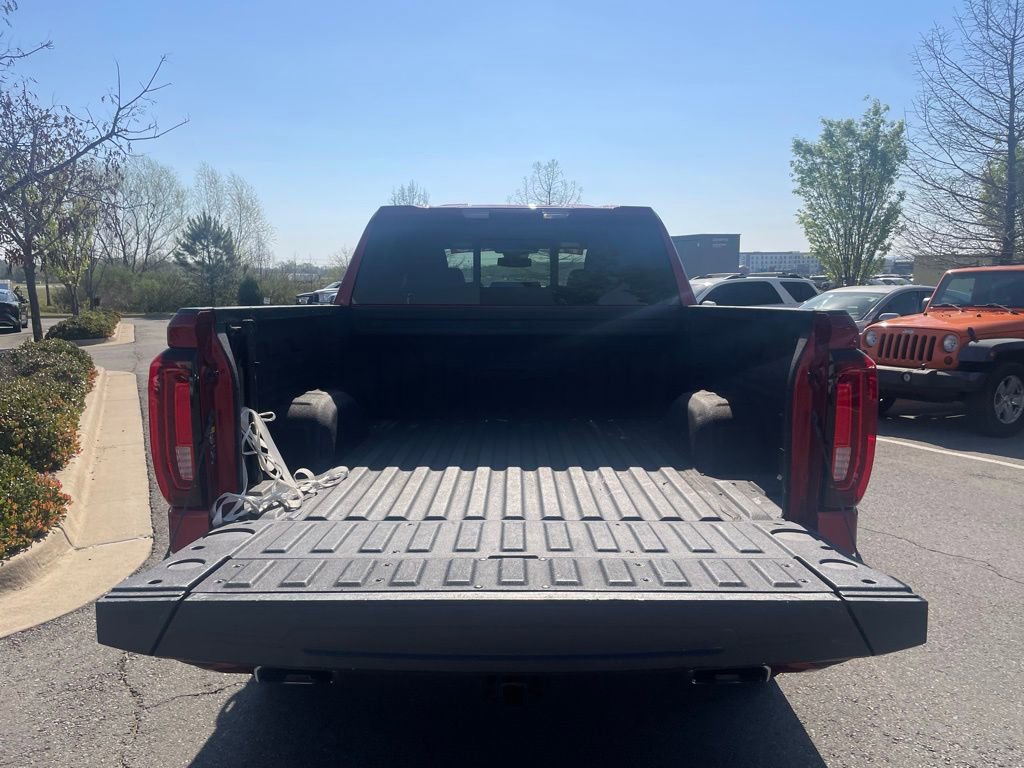 Used 2024 GMC Sierra 1500 AT4 w/ AT4 Premium Package image 7