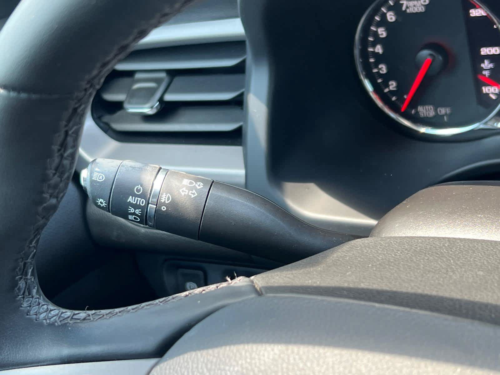 Certified 2023 GMC Acadia AT4 w/ Technology Package AWD/4WD image 19