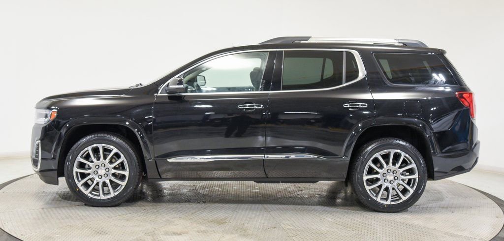 Used 2023 GMC Acadia Denali w/ Denali Ultimate Package image 8