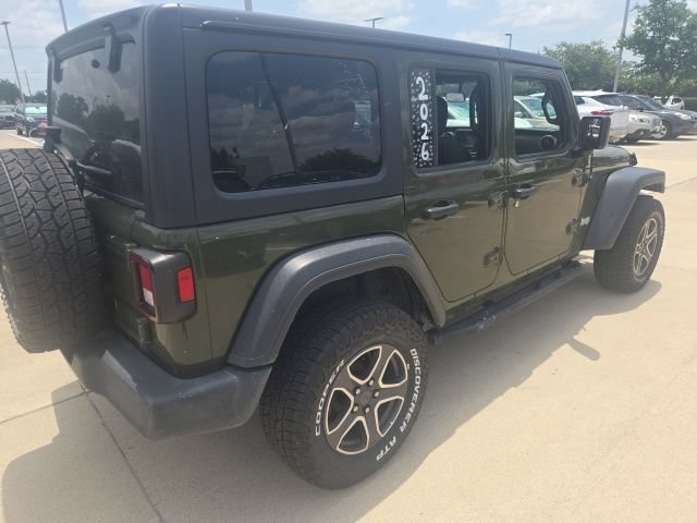 Used 2021 Jeep Wrangler Unlimited Sport AWD/4WD image 3