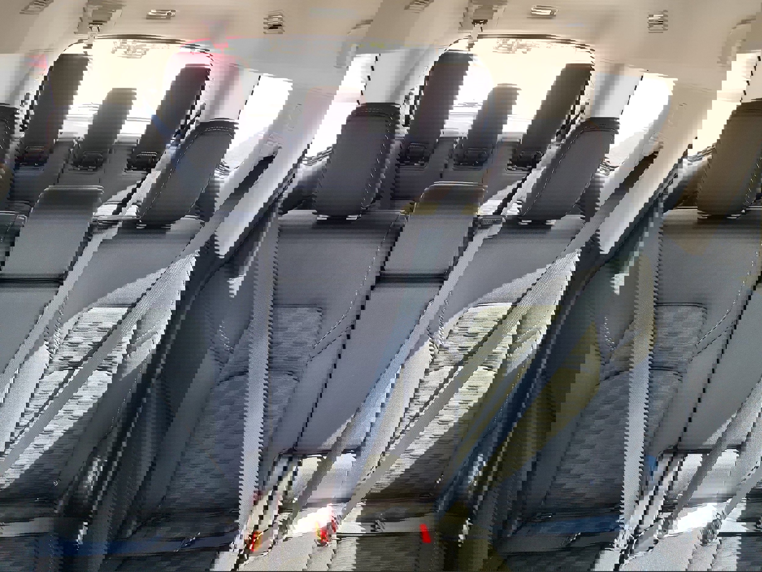 New 2025 Nissan Pathfinder SV image 21