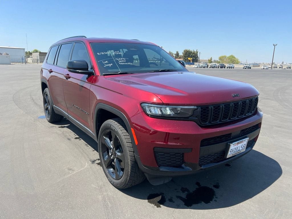 Used 2023 Jeep Grand Cherokee L Laredo