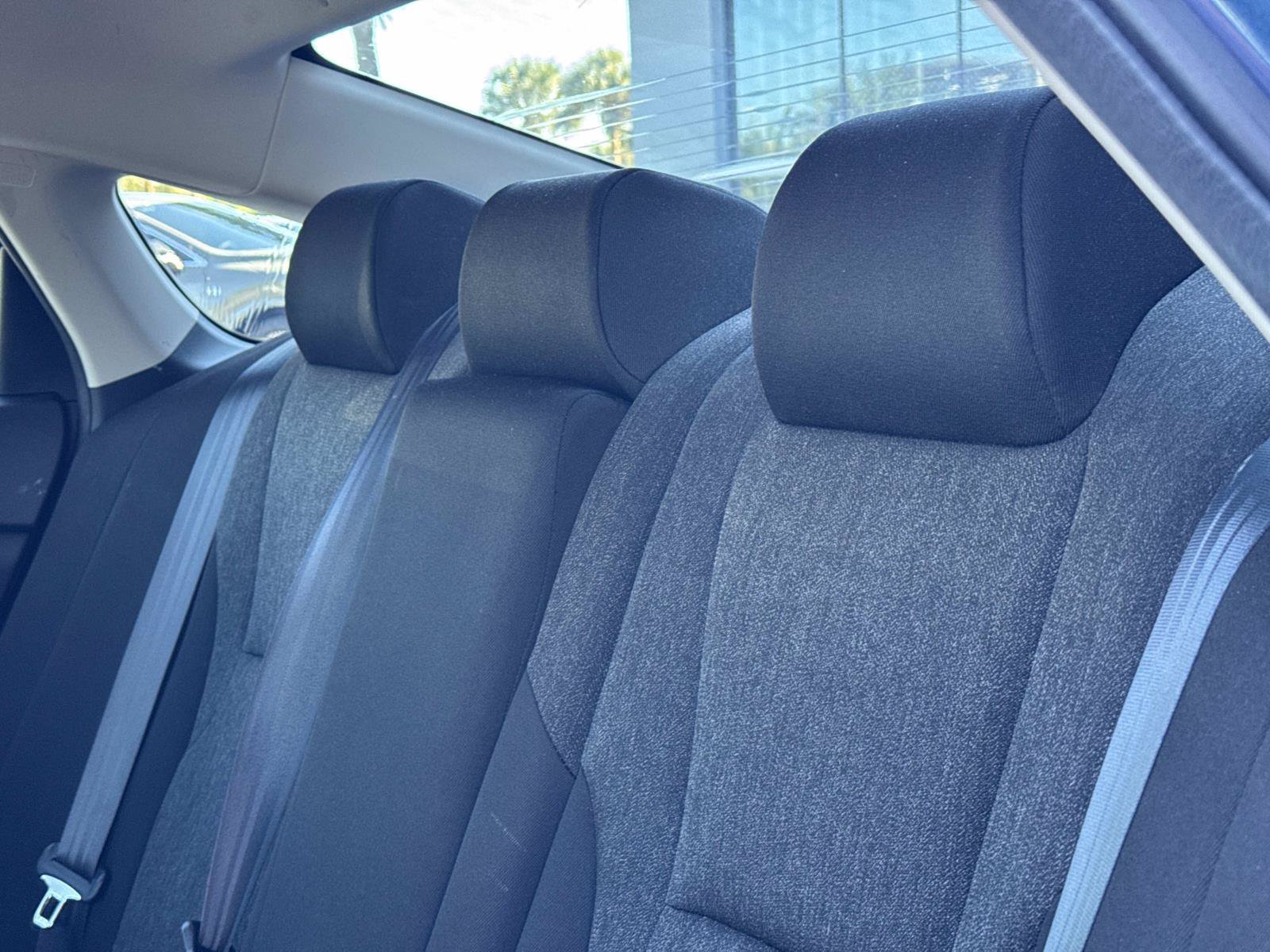 Used 2023 Honda Accord EX image 19