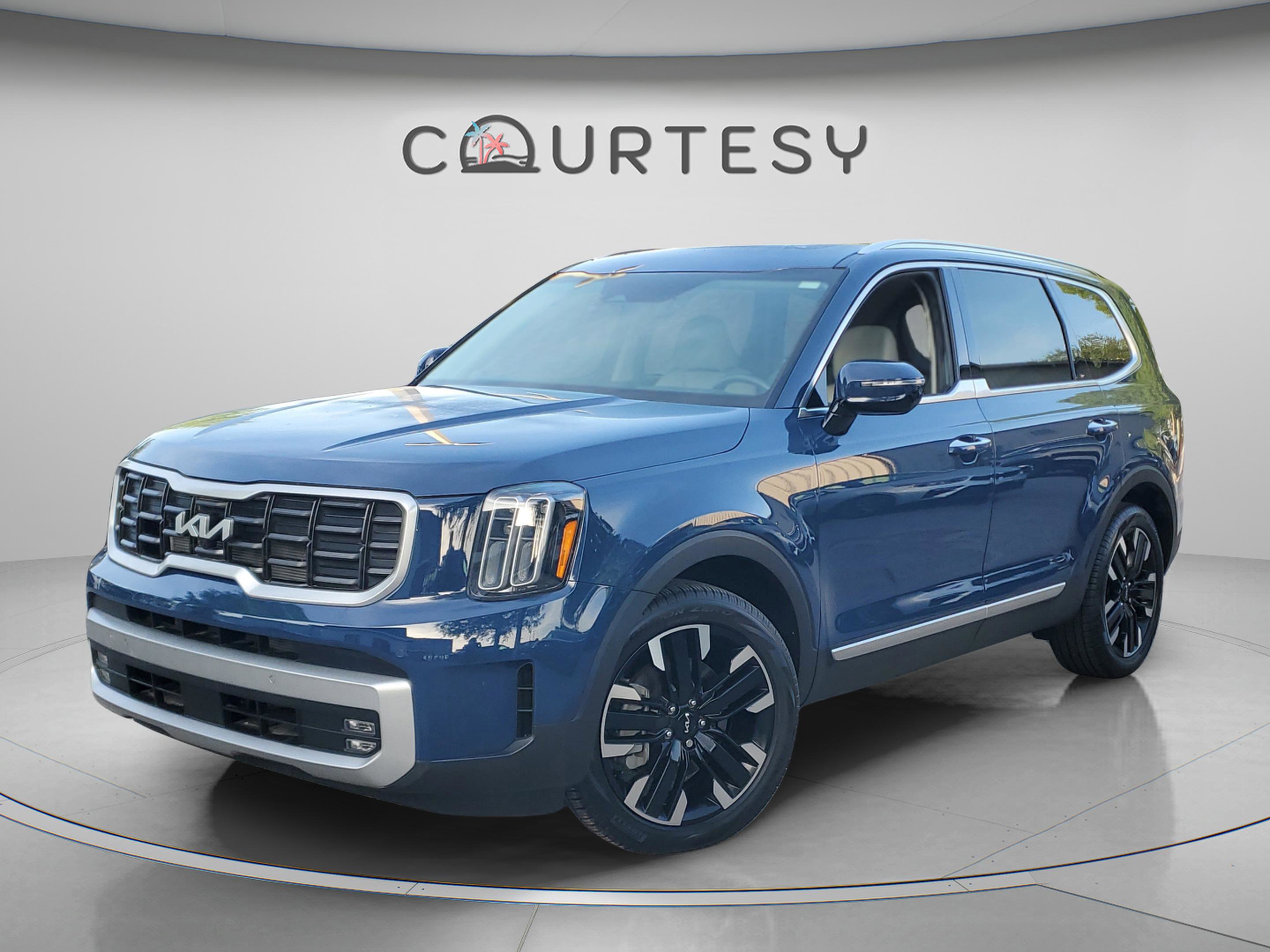 Used 2023 Kia Telluride SX