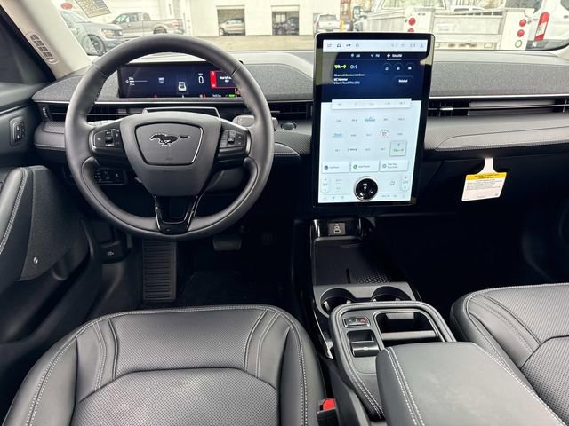 Used 2025 Ford Mustang Mach-E Premium image 17