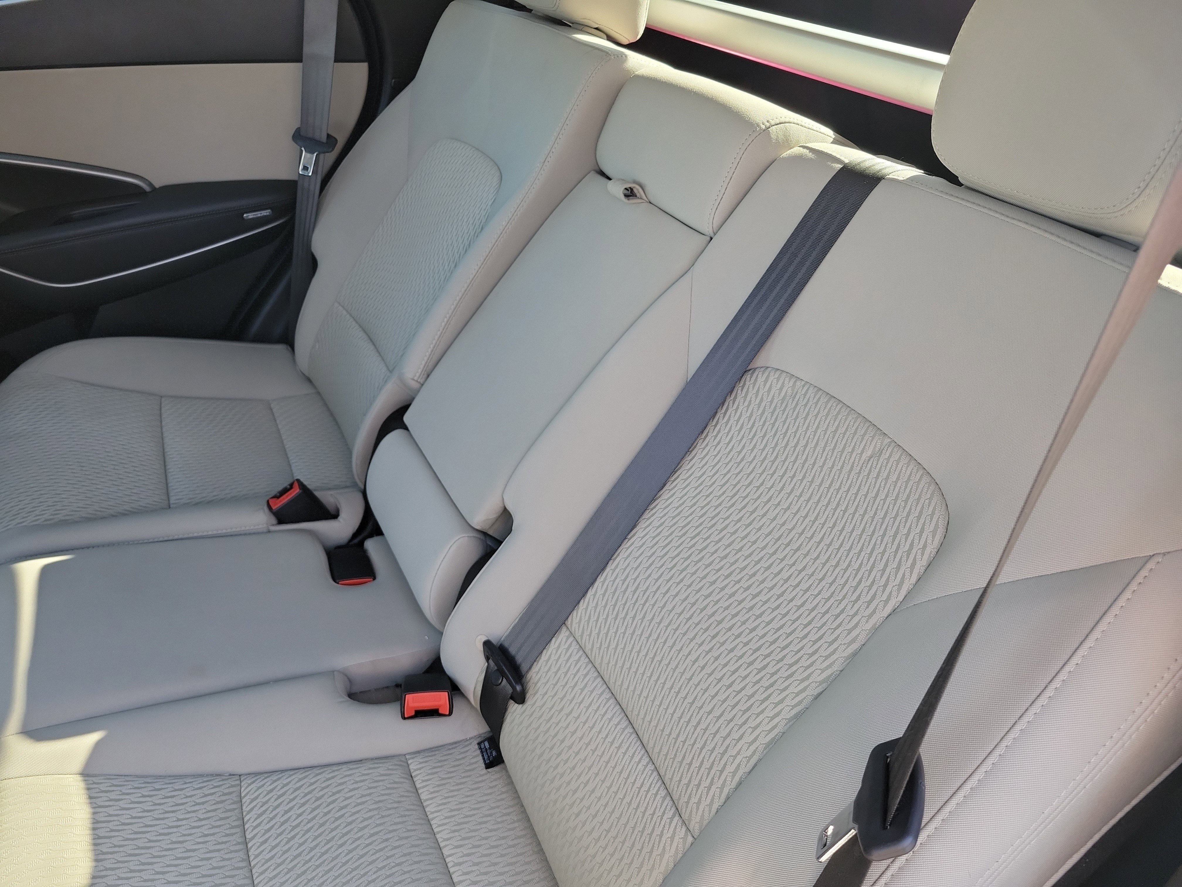 Used 2018 Hyundai Santa Fe Sport w/ 2.4L Value Package 02 image 6