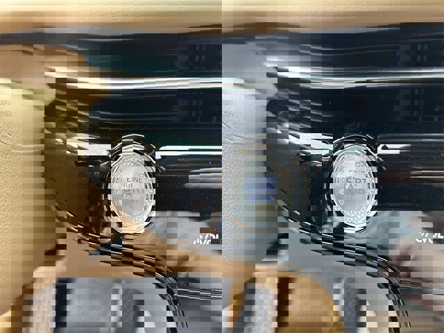 New 2026 Genesis G80 2.5T Advanced image 34