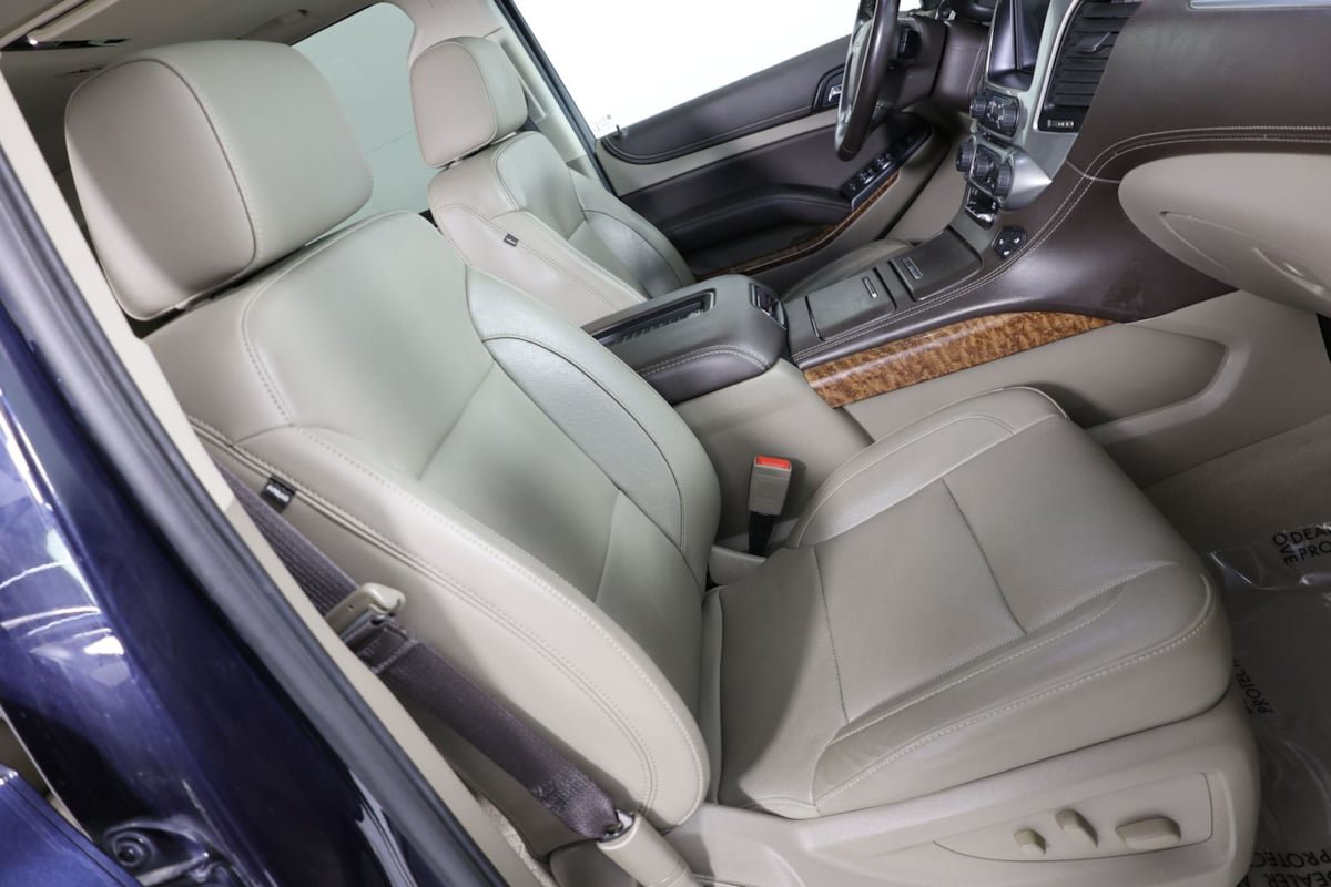 Used 2020 Chevrolet Tahoe Premier AWD/4WD image 40