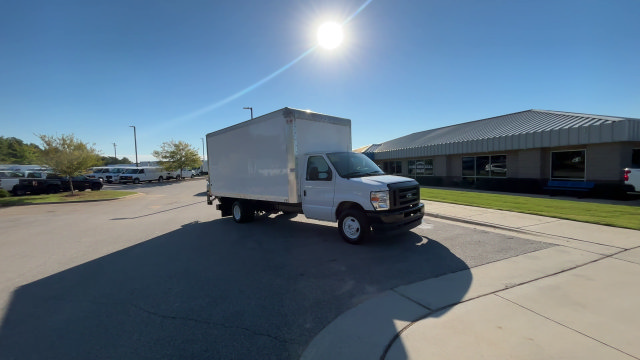 Used 2024 Ford E-350 and Econoline 350 Super Duty w/ Power Windows & Locks Group RWD image 11