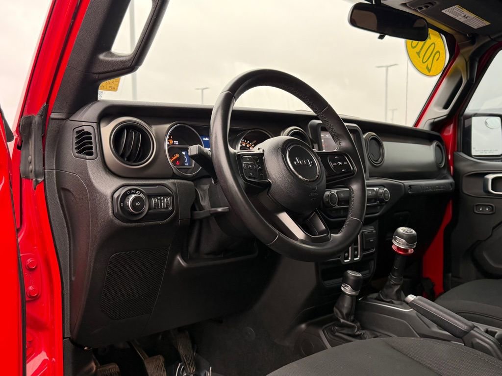 Used 2018 Jeep Wrangler Sport image 10
