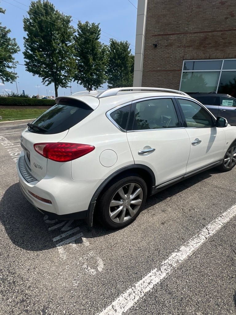 Used 2017 INFINITI QX50 AWD w/ Premium Package image 5