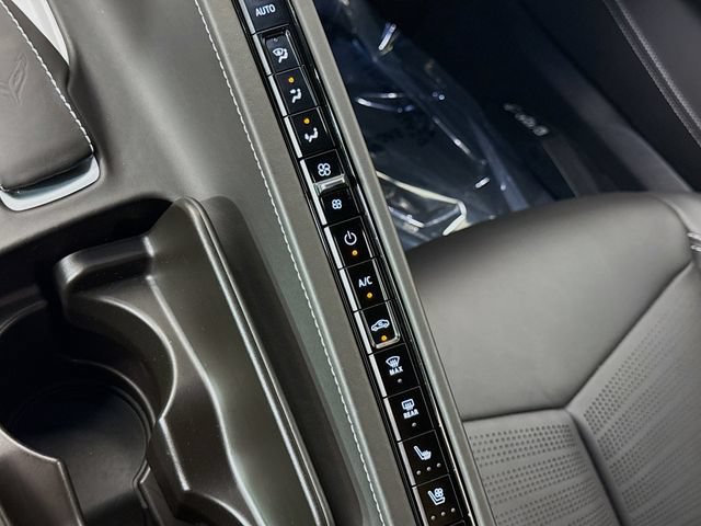 Used 2023 Chevrolet Corvette Z06 w/ Engine Appearance Package RWD image 17