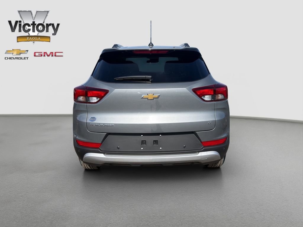 New 2026 Chevrolet TrailBlazer LT w/ Convenience Package FWD image 5