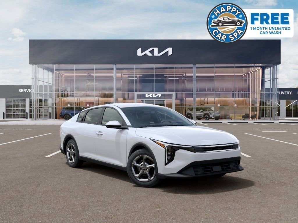 New 2026 Kia K4 LXS image 1