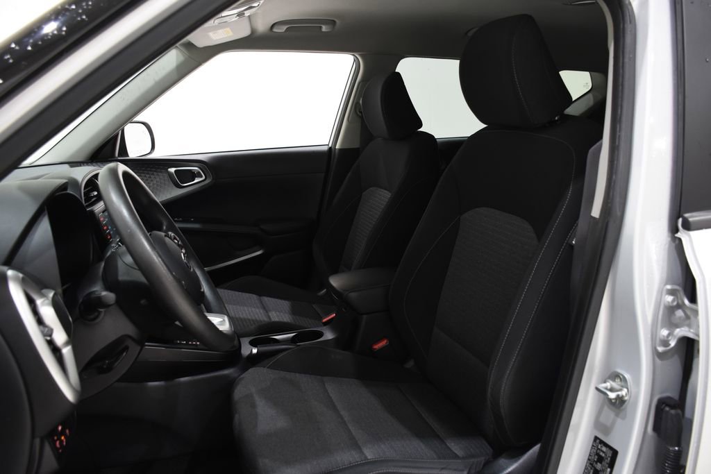 Used 2021 Kia Soul S image 20