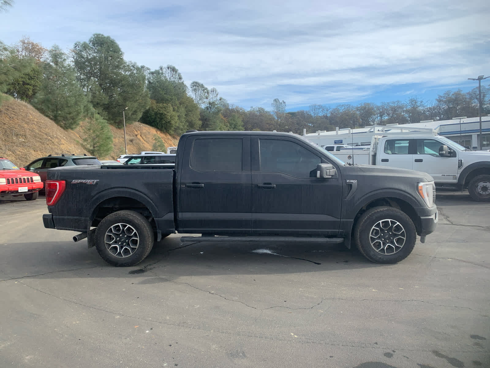 Used 2022 Ford F150 XLT w/ Equipment Group 302A High image 4