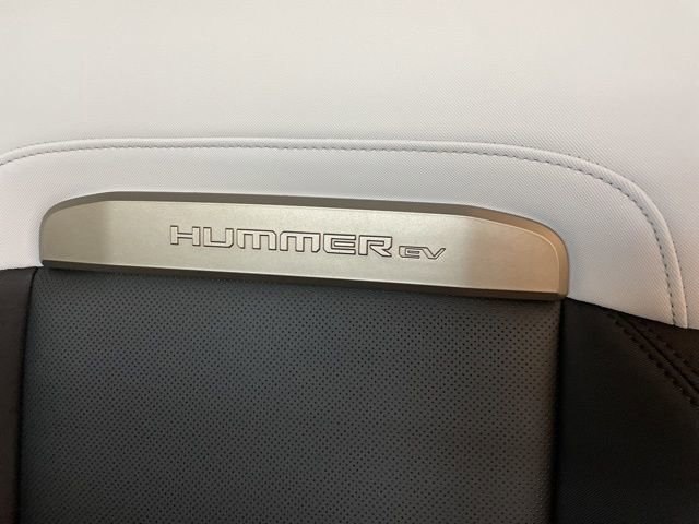 New 2025 GMC Hummer EV 2X image 24