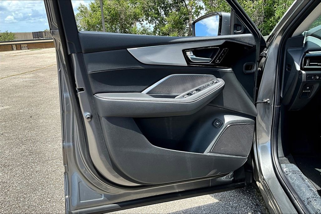 Used 2024 Acura MDX SH-AWD image 20