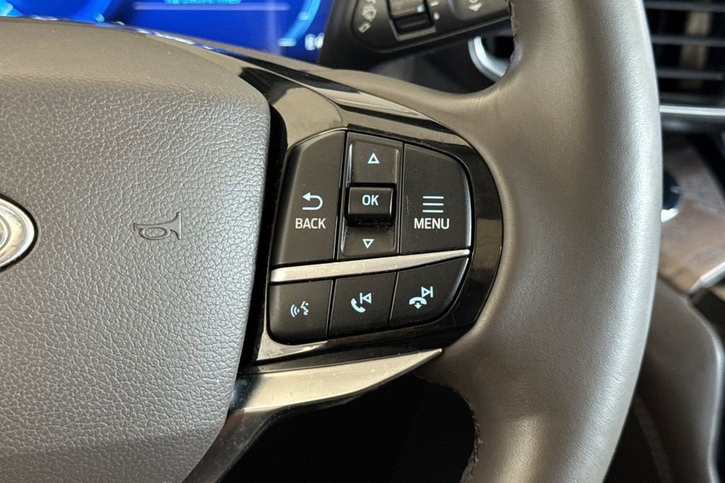 Used 2022 Ford Explorer Platinum w/ Class IV Trailer Tow Package image 31