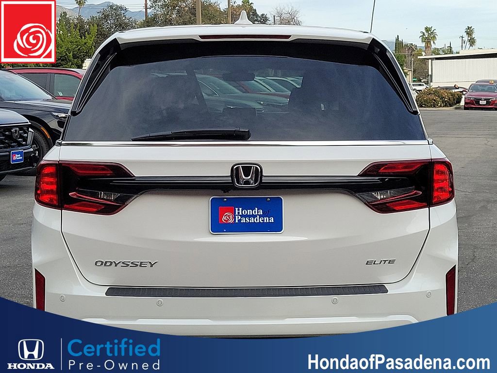 Certified 2026 Honda Odyssey Elite image 3