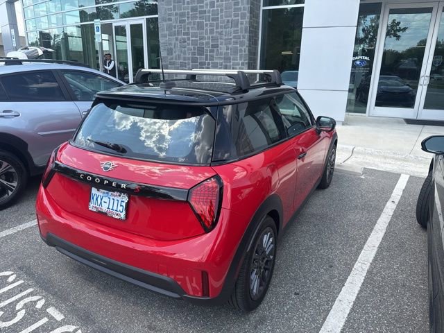 Used 2025 MINI Cooper S FWD image 12