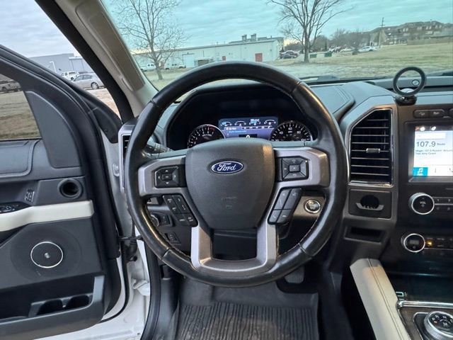 Used 2019 Ford Expedition Platinum image 15