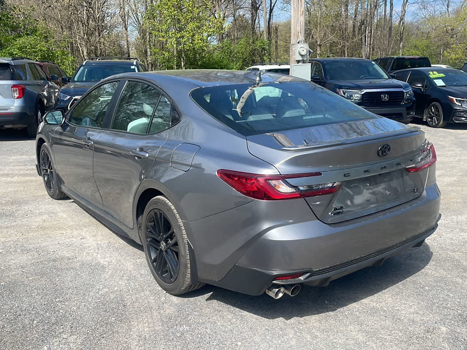 Certified 2025 Toyota Camry SE AWD/4WD image 6